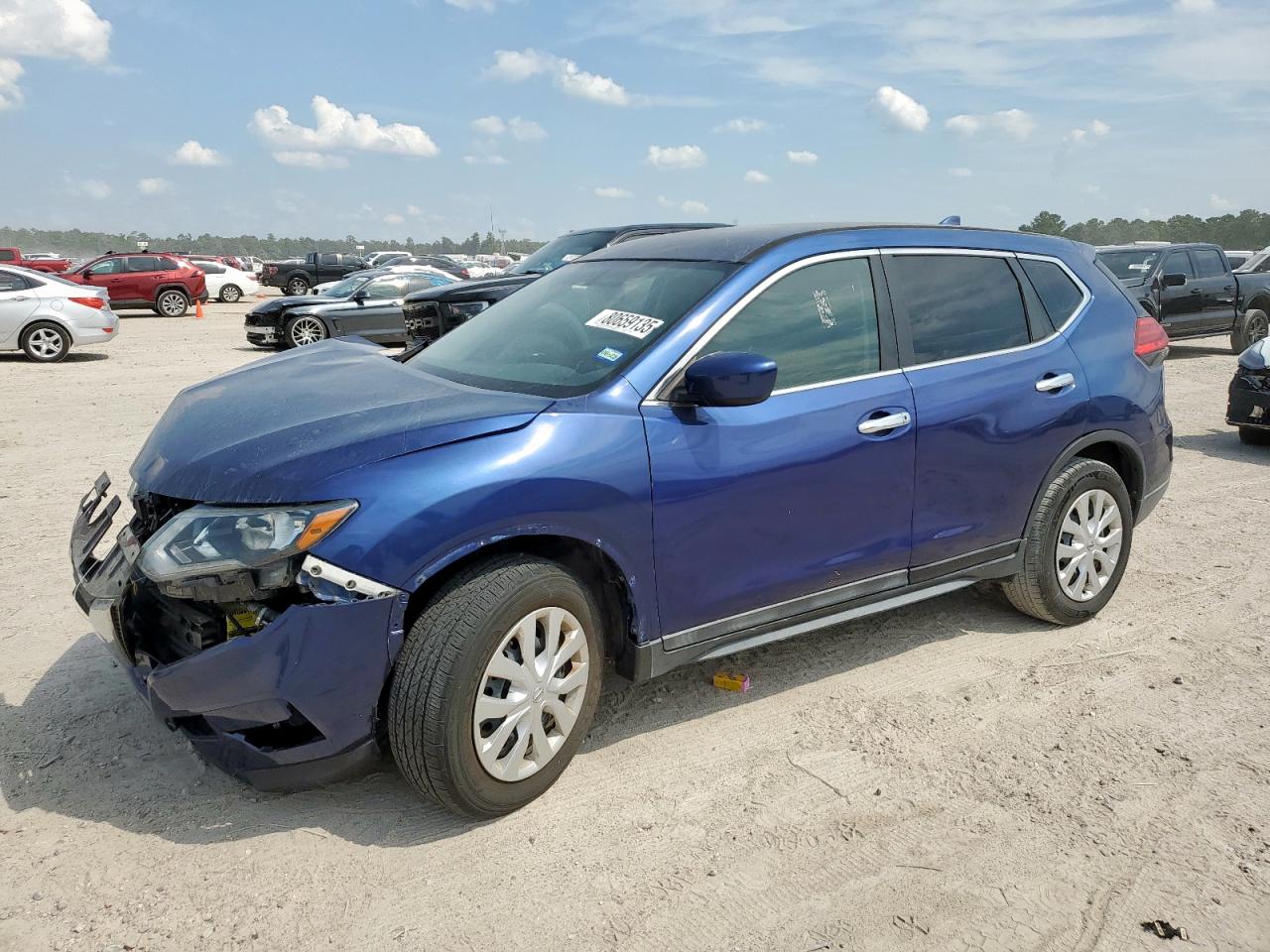 2018 Nissan Rogue s S