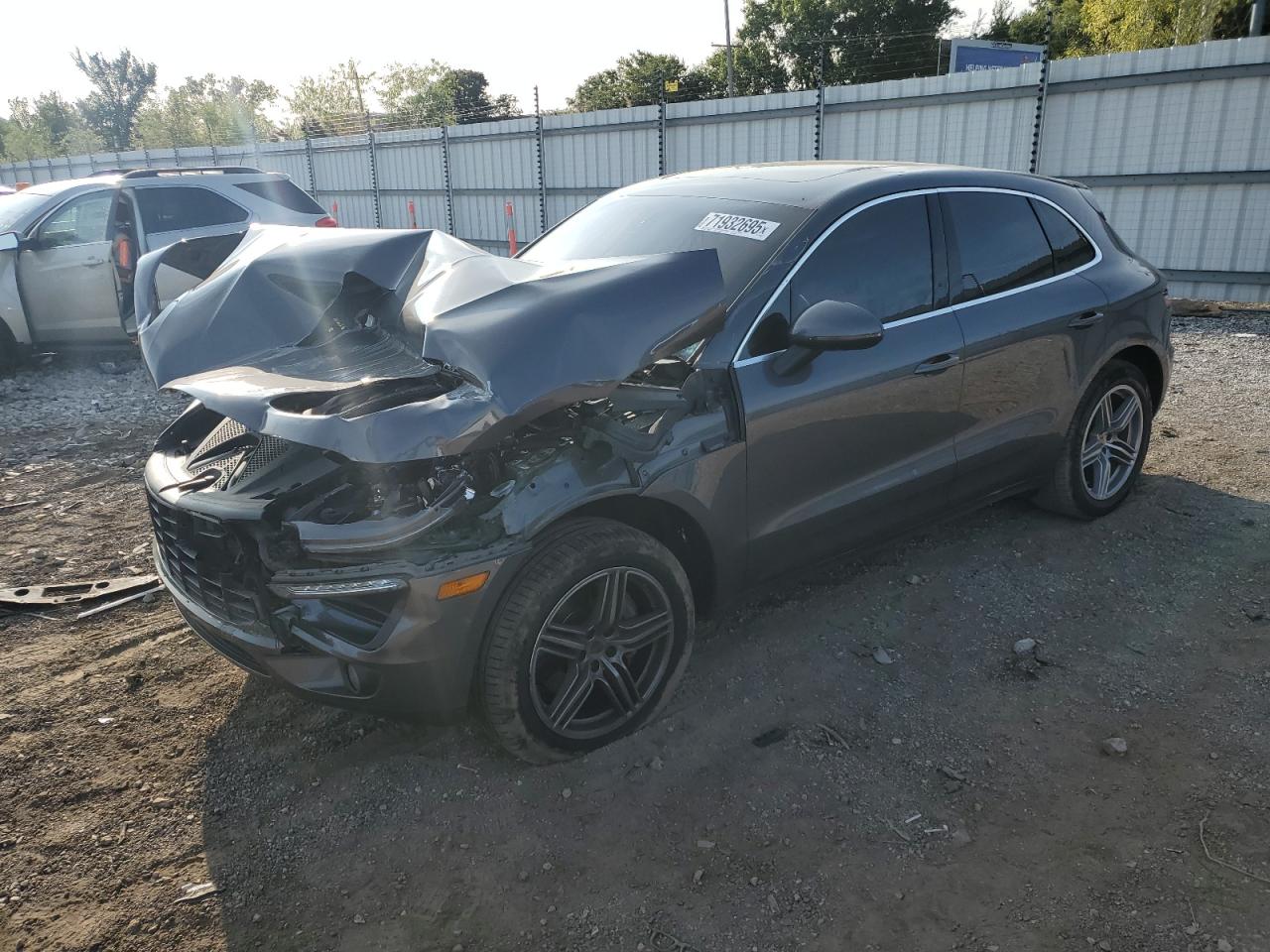 2016 Porsche Macan