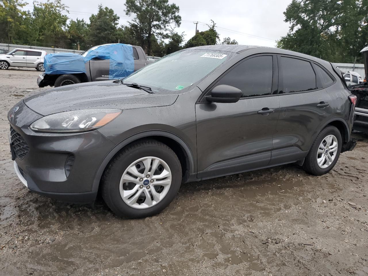 2020 Ford Escape s S