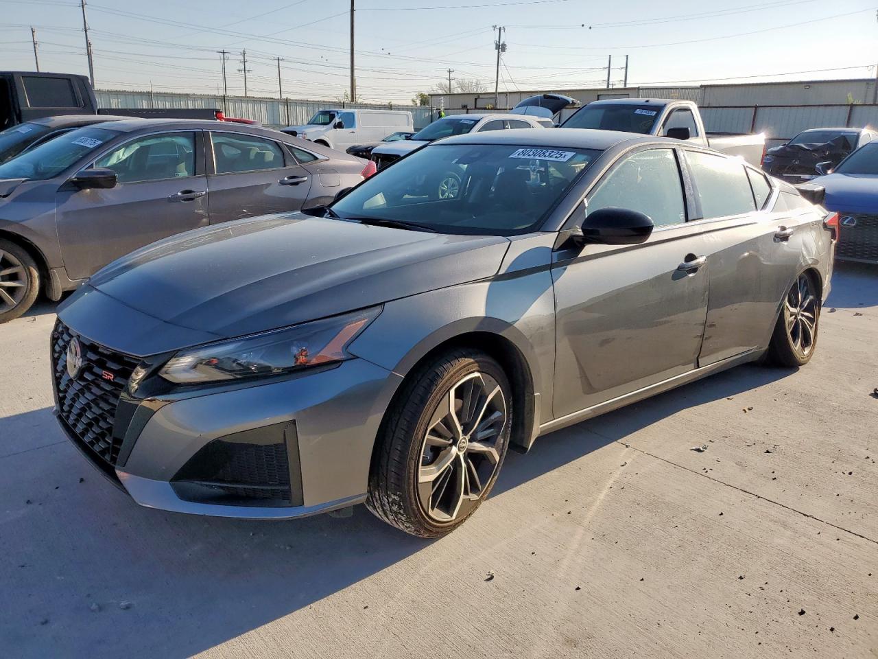2023 Nissan Altima sr SR