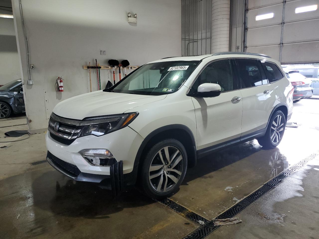 2017 Honda Pilot tour TOURING