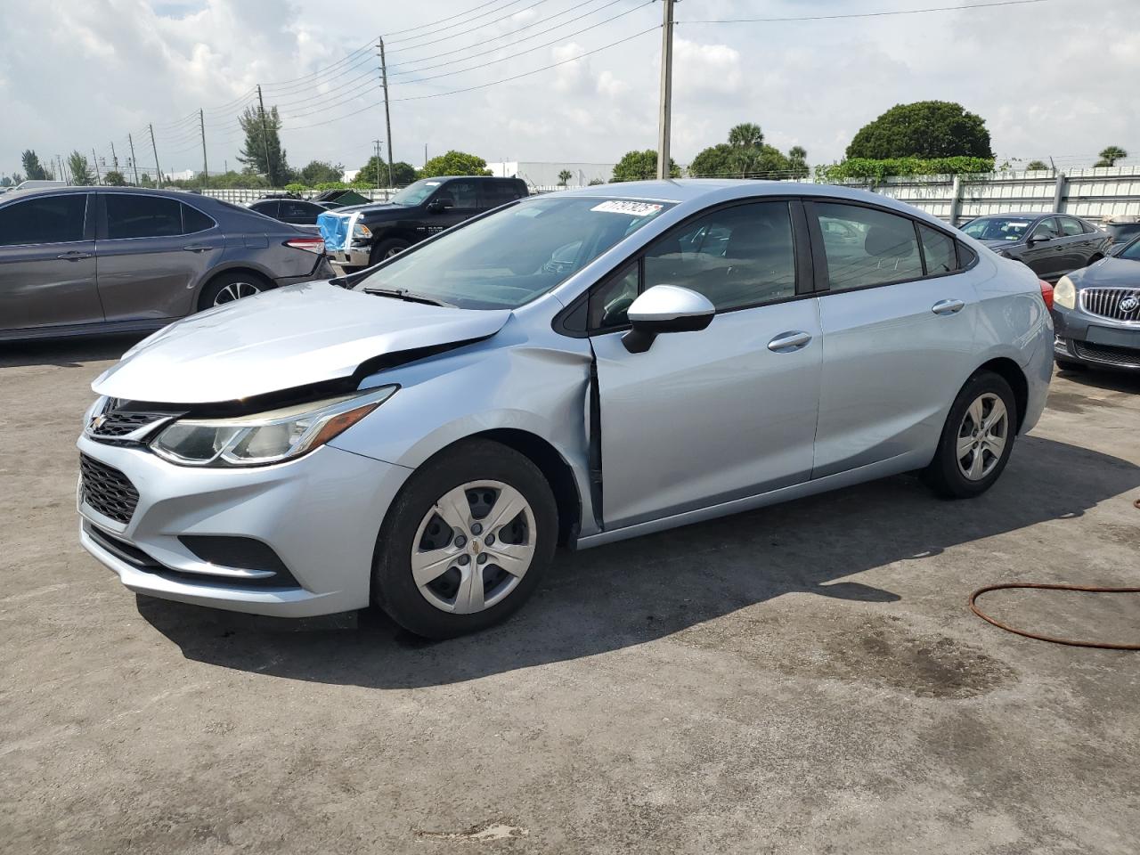 2017 Chevrolet Cruze ls LS