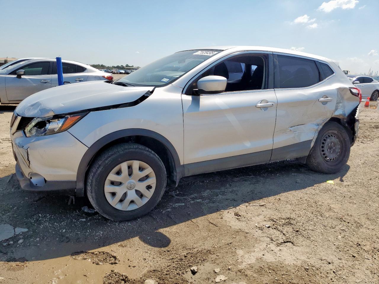 2019 Nissan Rogue sport S