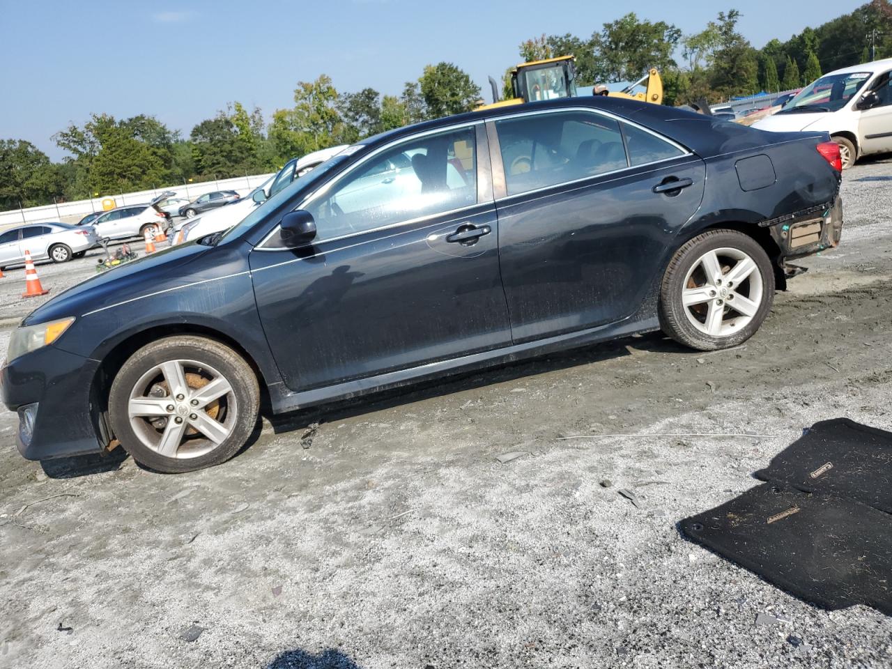 2014 Toyota Camry l L