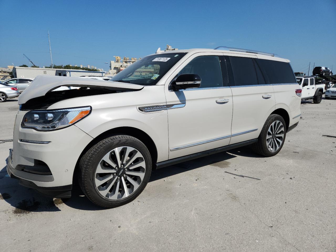 2024 Lincoln Navigator