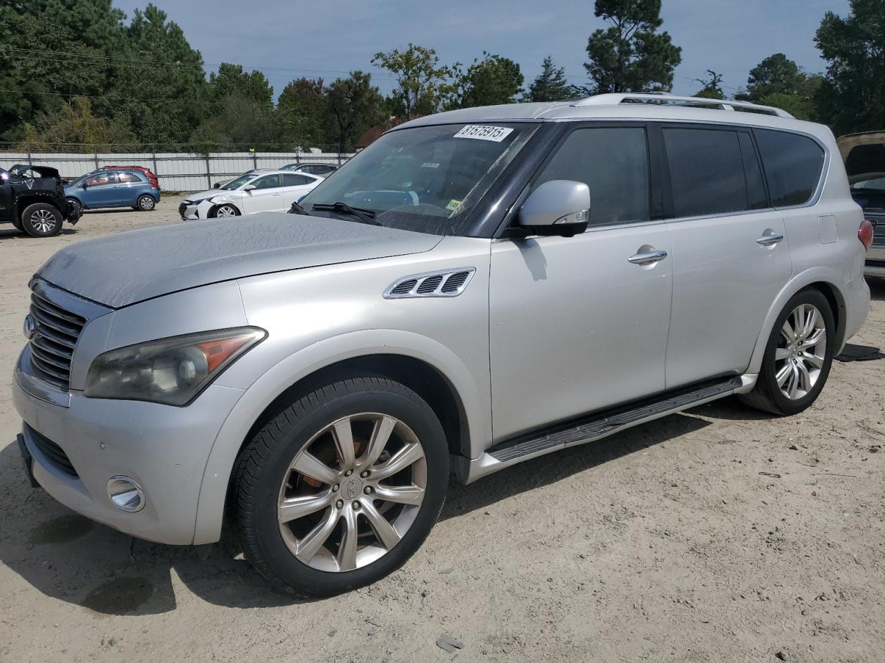 2011 Infiniti Qx56