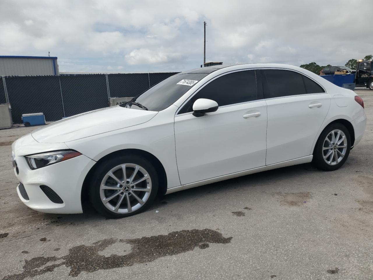 2021 Mercedes-benz A-class A 220