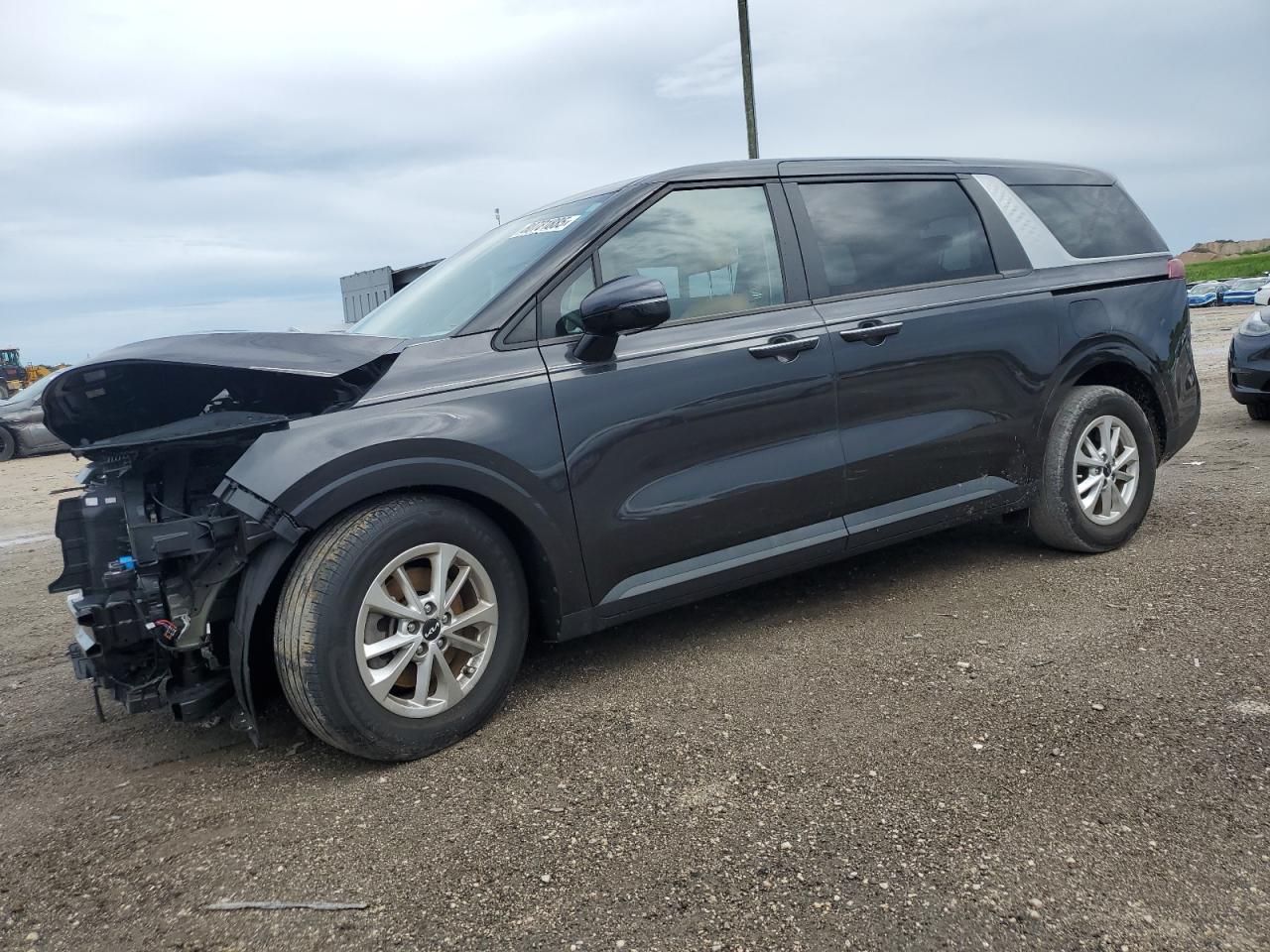 2022 Kia Carnival Lx