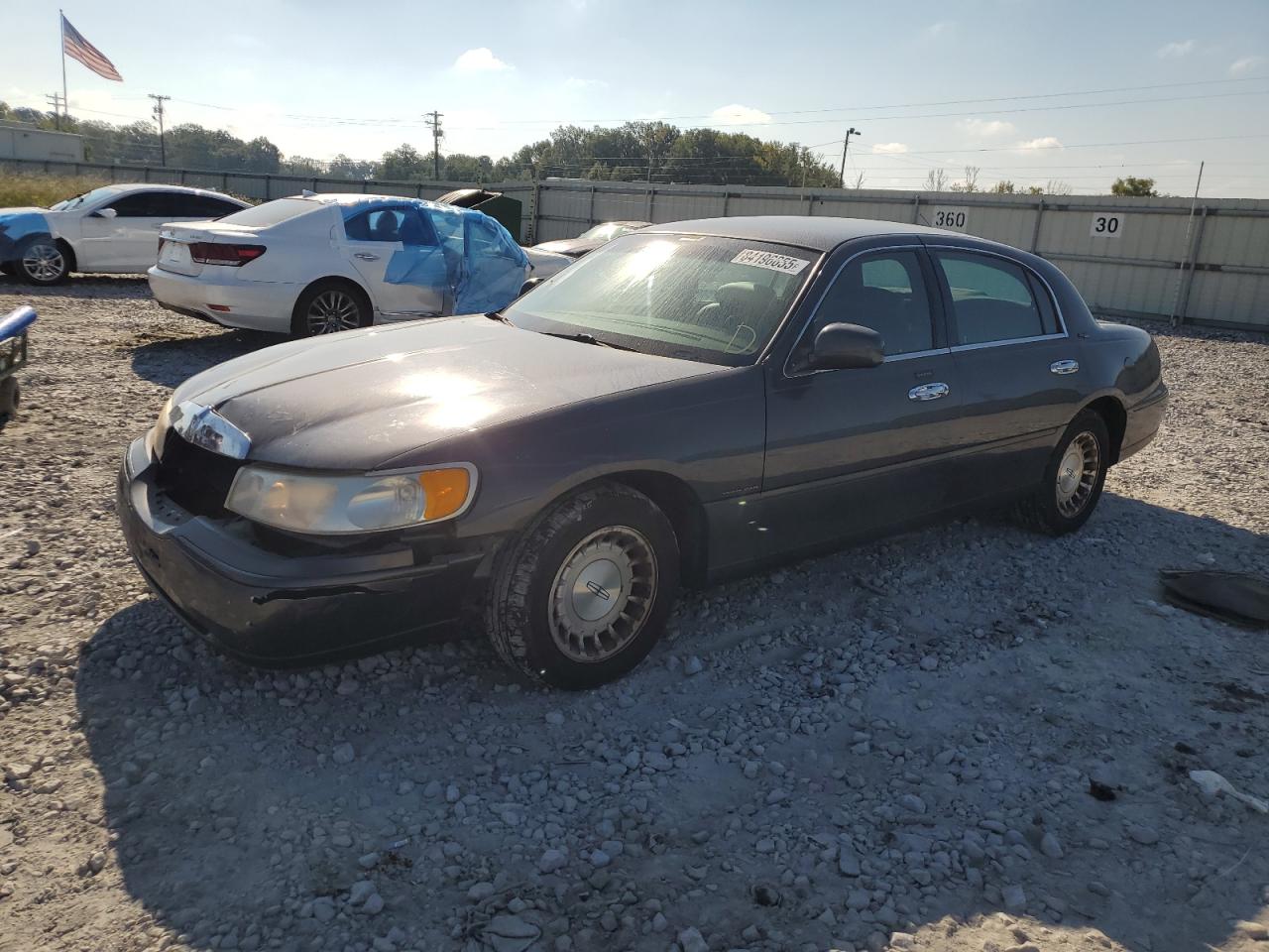 1999 Lincoln Town Car