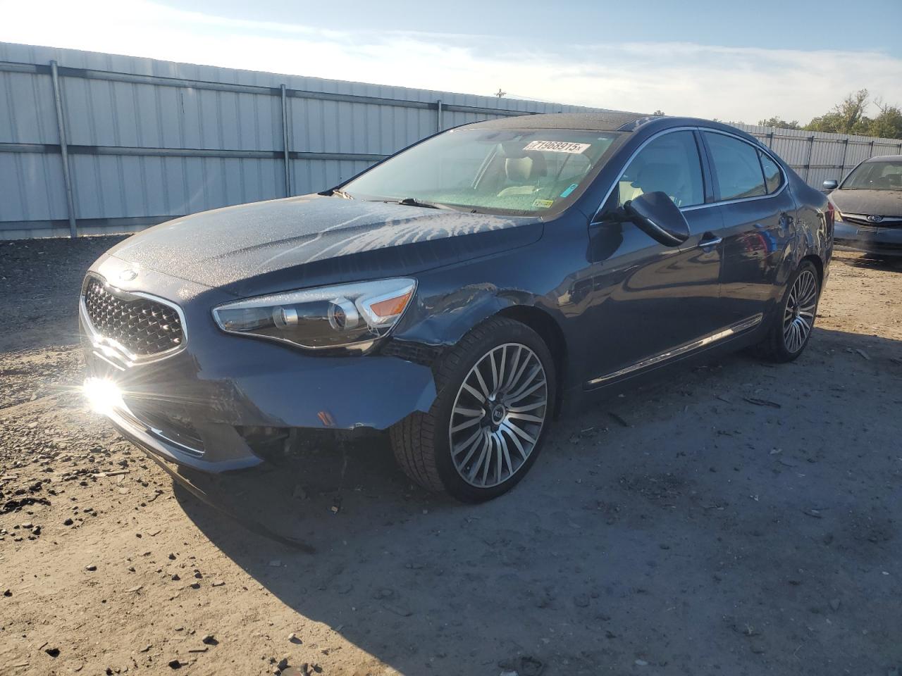 Kia Cadenza premium