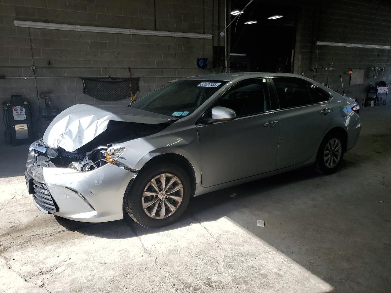 2016 Toyota Camry le LE