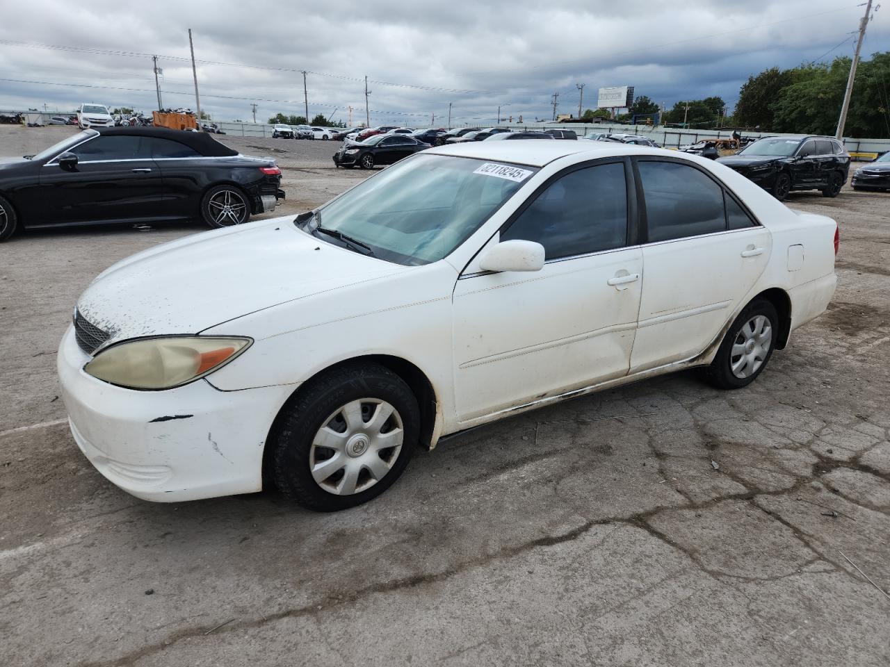 2004 Toyota Camry le LE