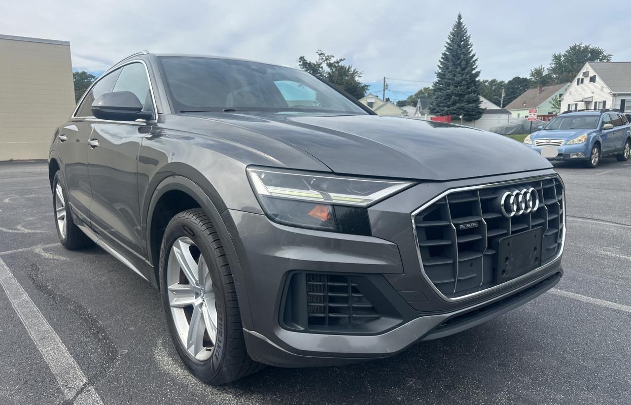 2019 Audi Q8 premium PREMIUM