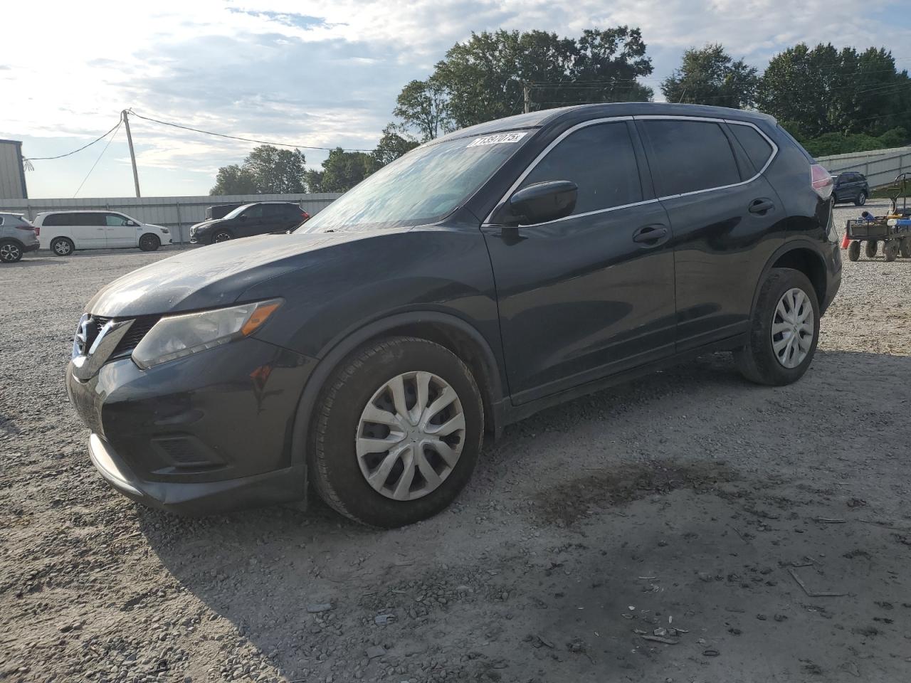 2016 Nissan Rogue s S