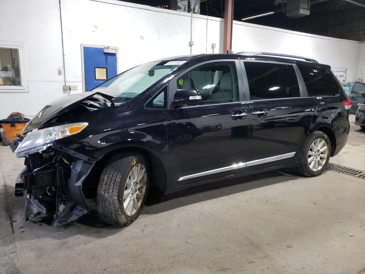 2013 Toyota Sienna xle XLE
