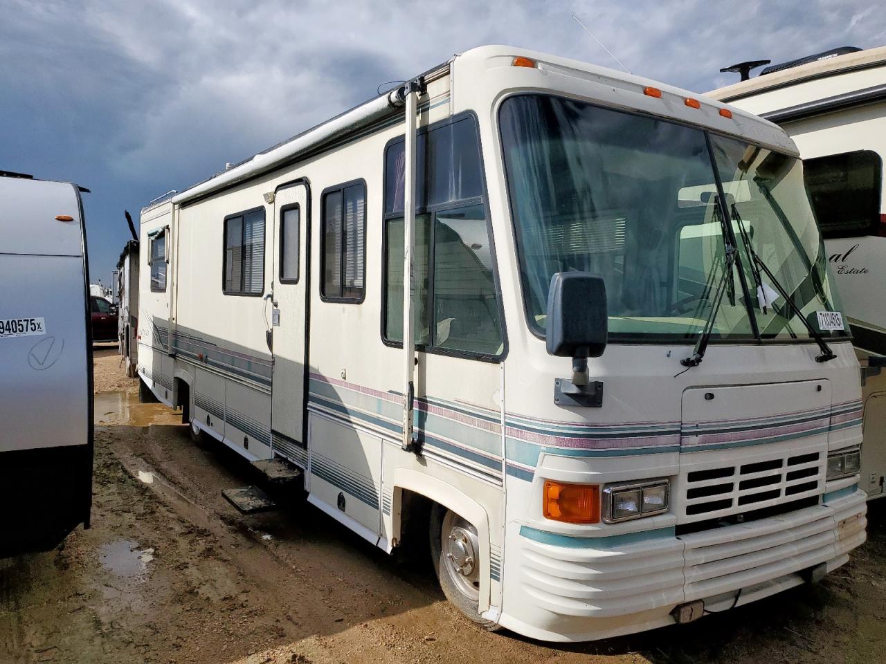 1993 Chevrolet P30