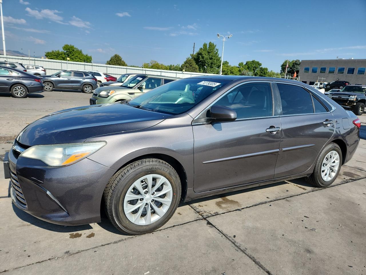 2015 Toyota Camry le LE