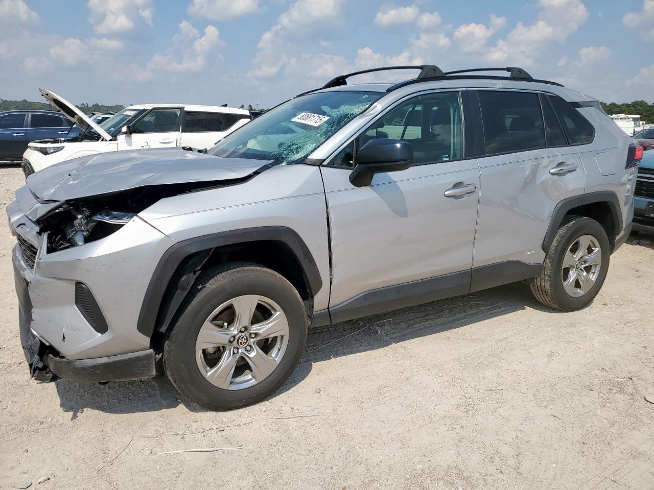 2024 Toyota Rav4 le LE