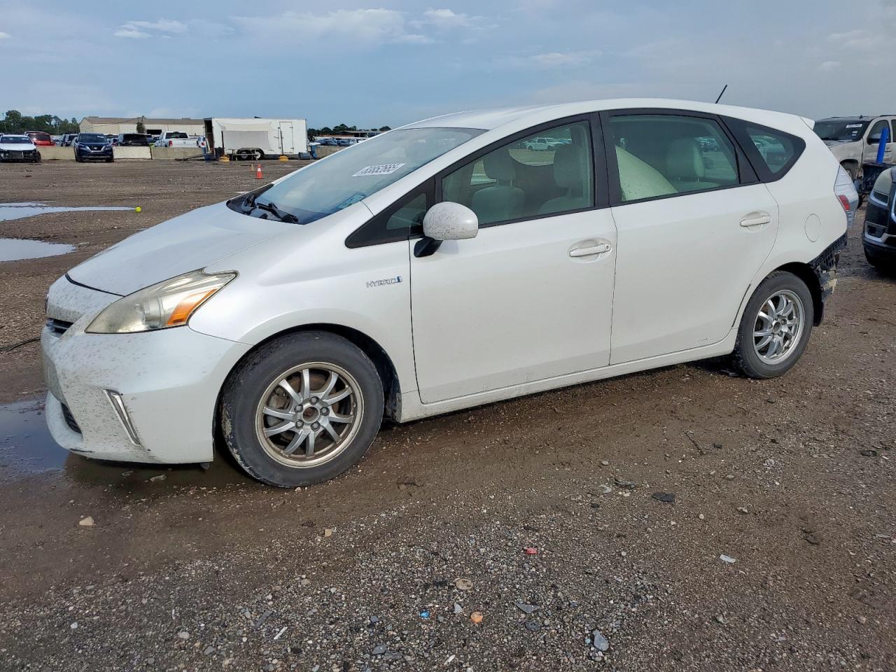 2014 Toyota Prius v