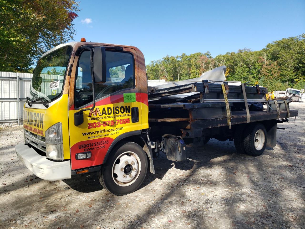 2014 Isuzu Nrr