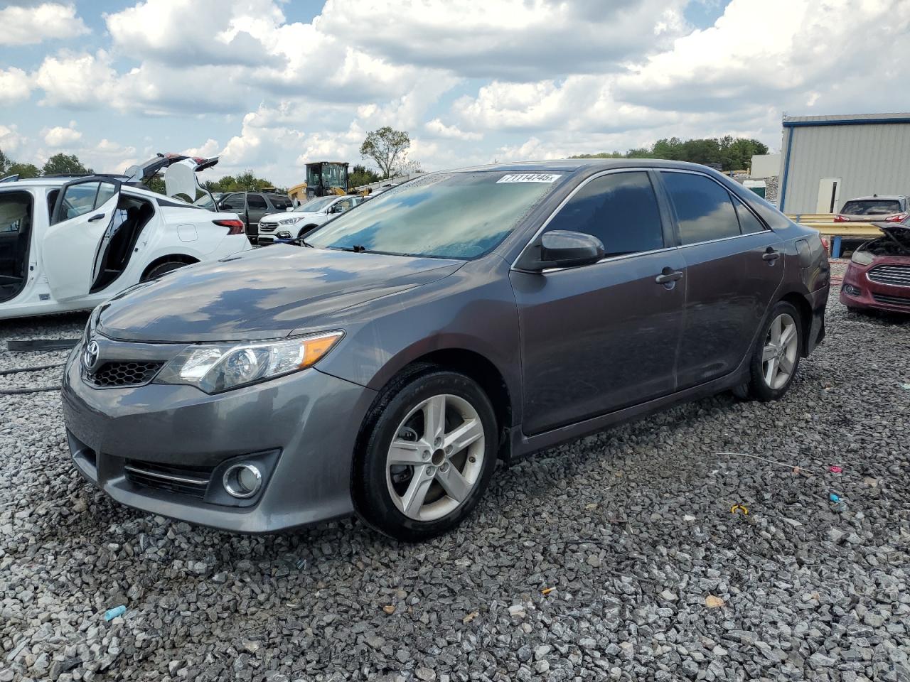 2014 Toyota Camry l L
