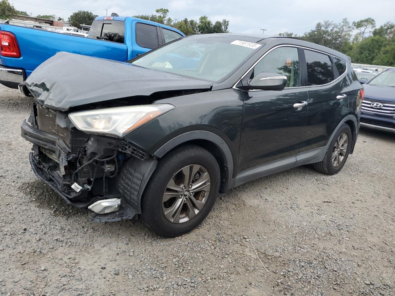 2013 Hyundai Santa fe s