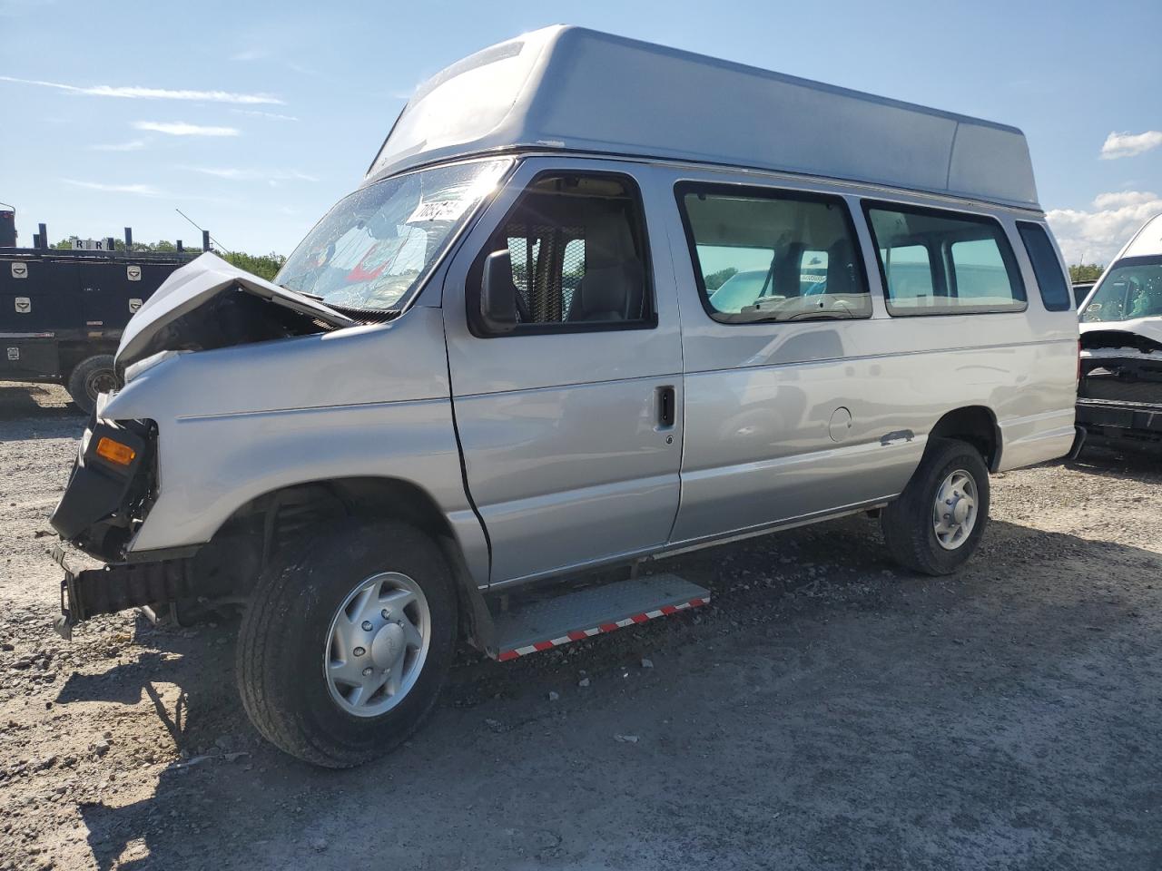 2014 Ford Econoline