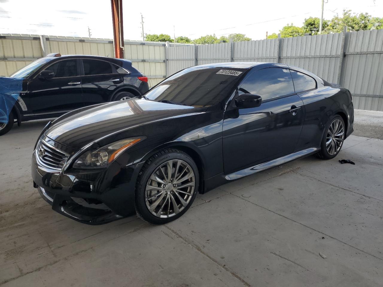 2011 Infiniti G37