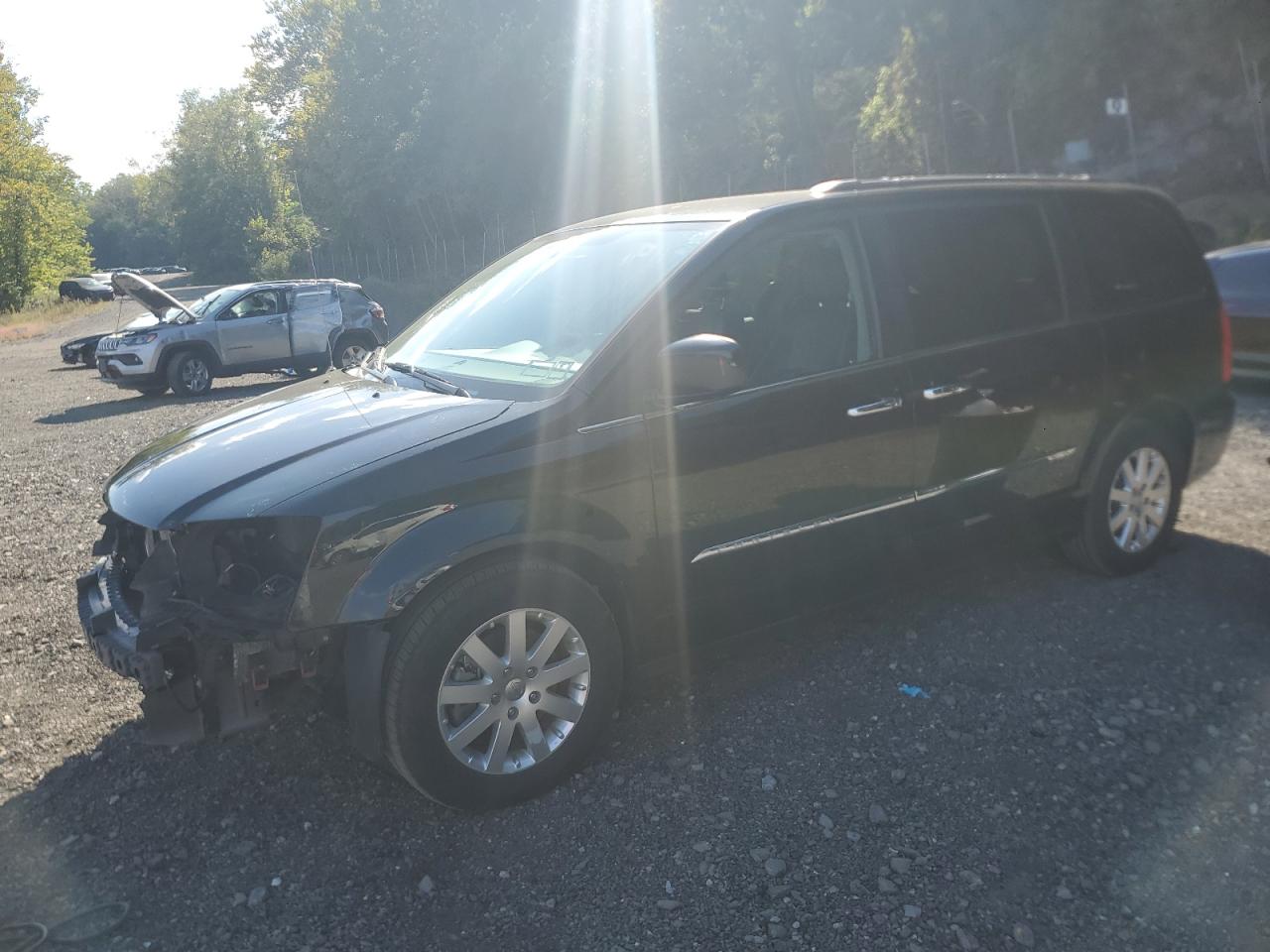 2015 Chrysler Town & cou TOURING
