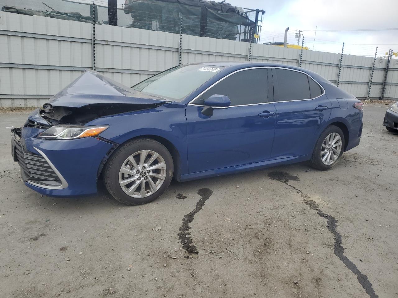 2024 Toyota Camry le LE