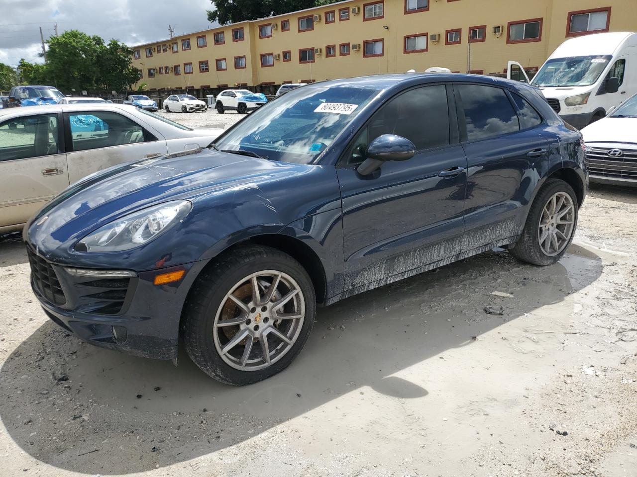 2016 Porsche Macan