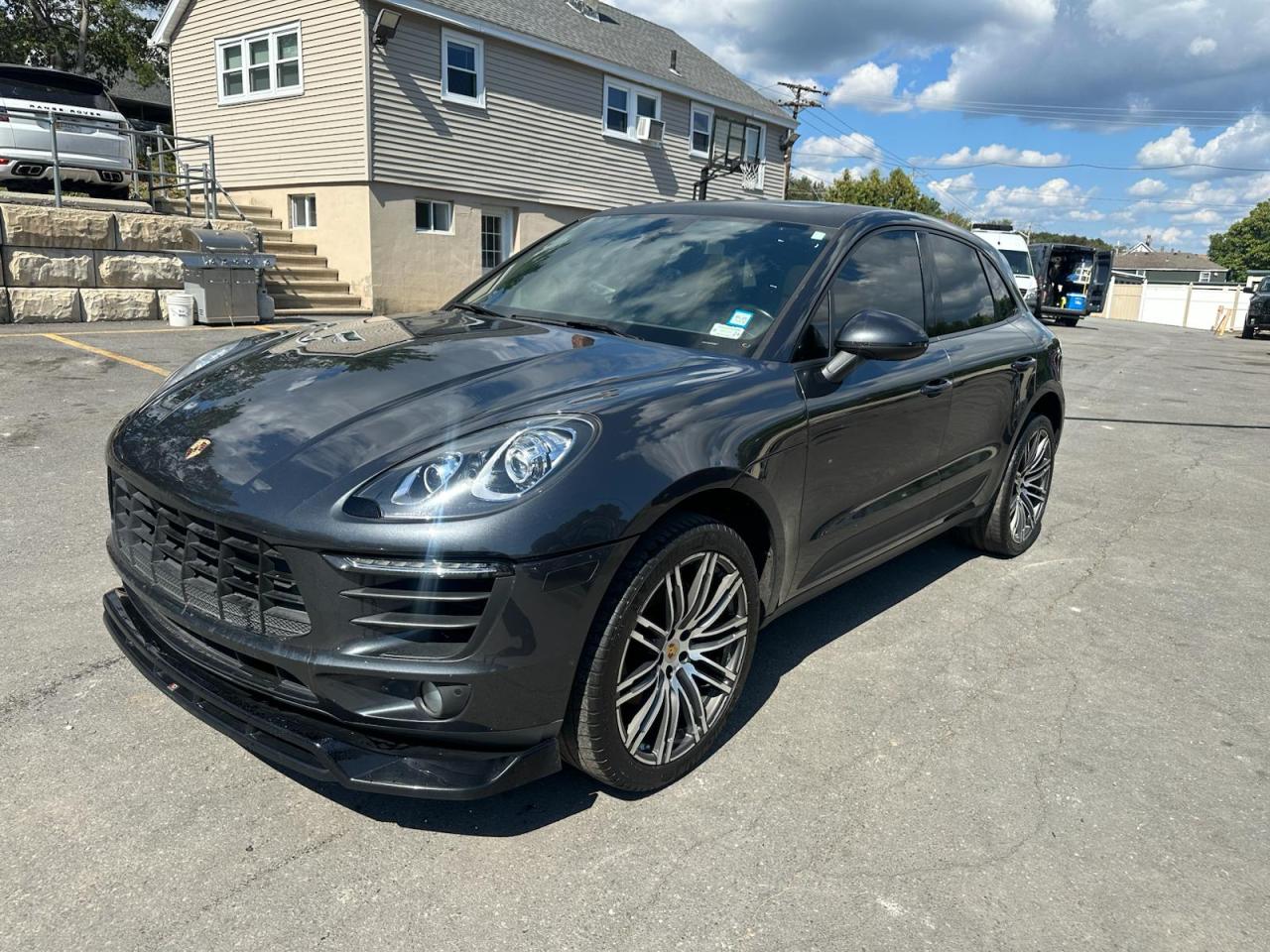 2018 Porsche Macan