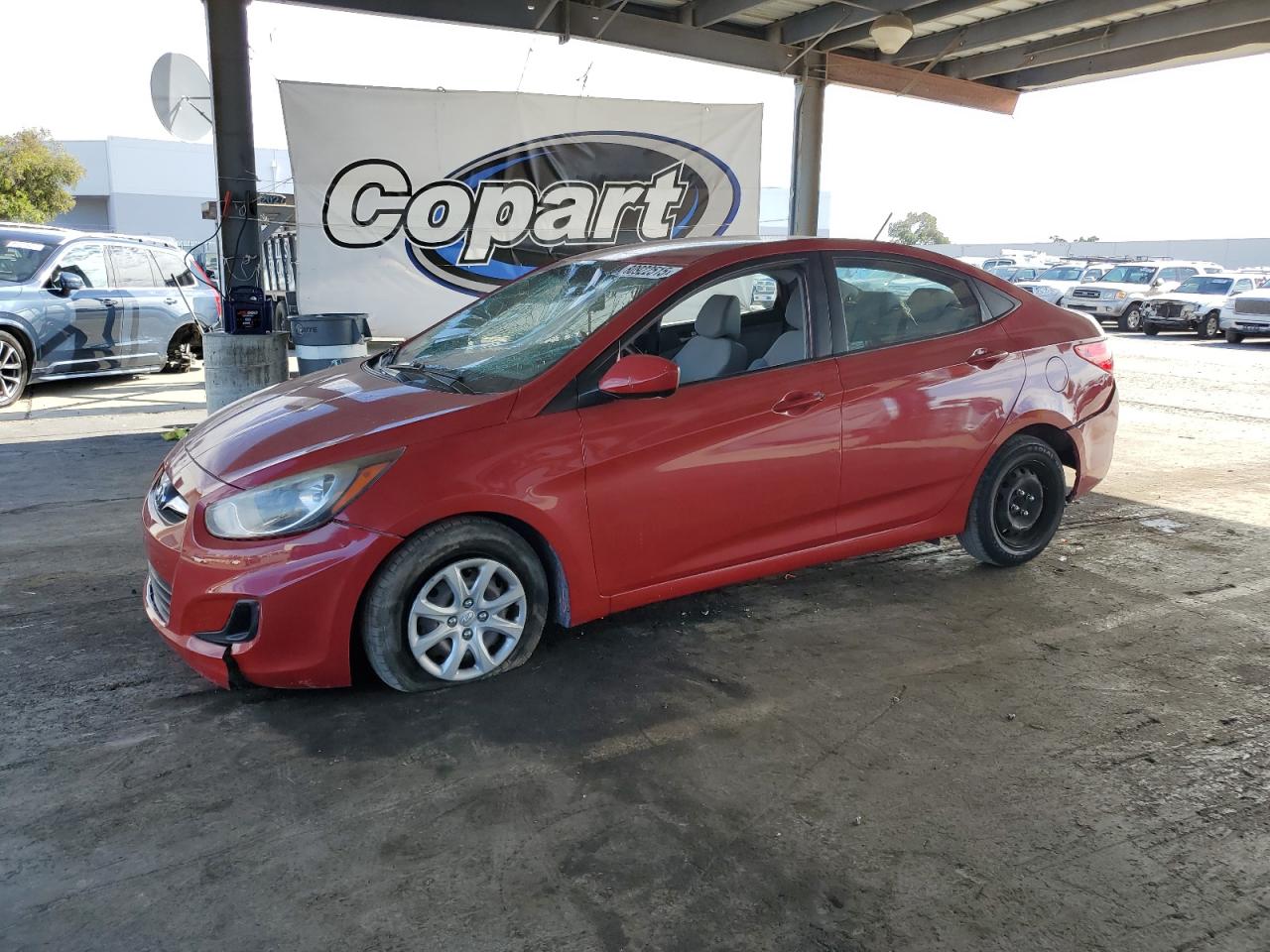 2013 Hyundai Accent gls GLS