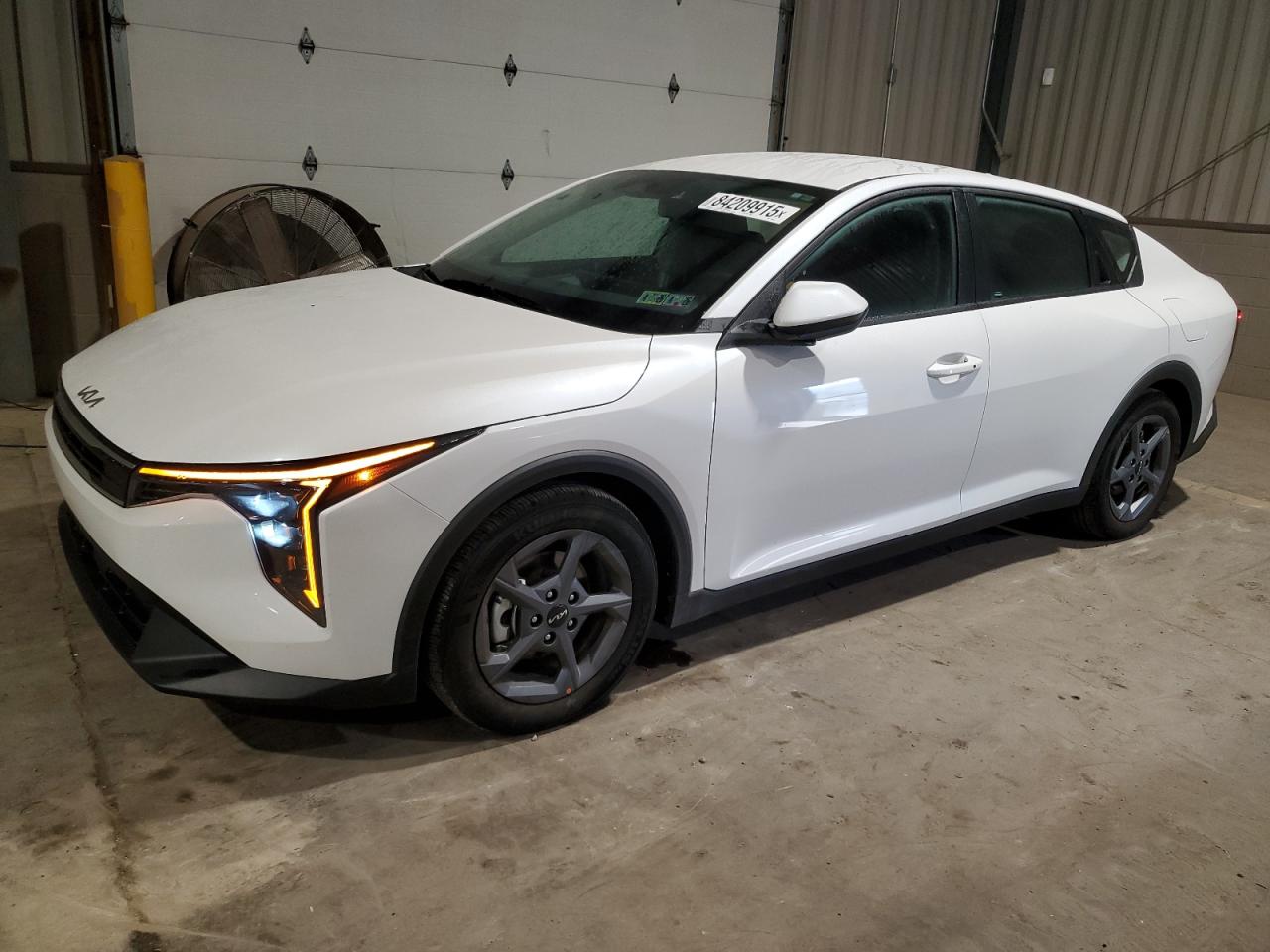 Kia K4