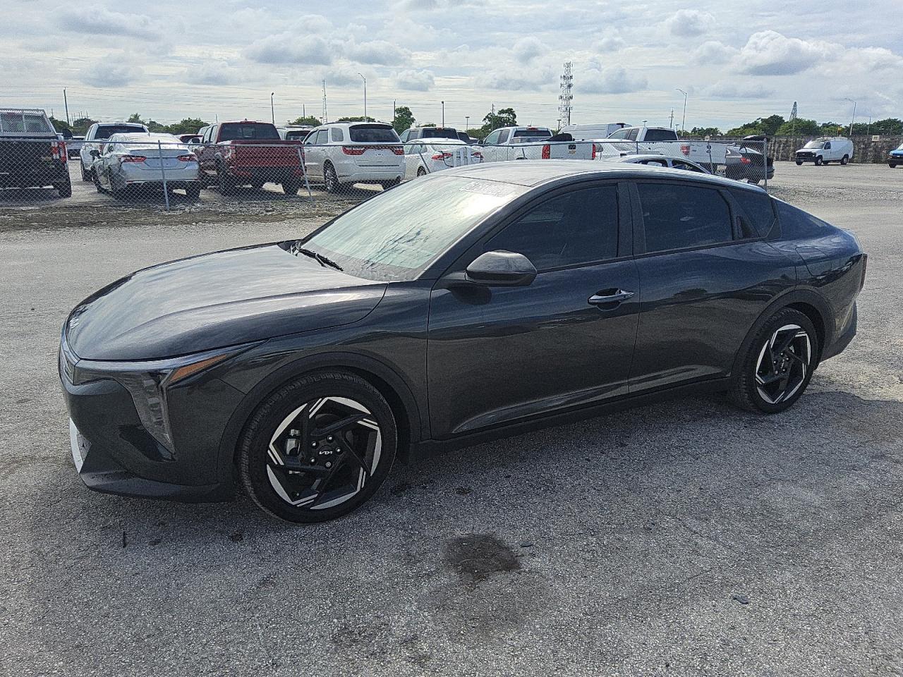 2025 Kia K4