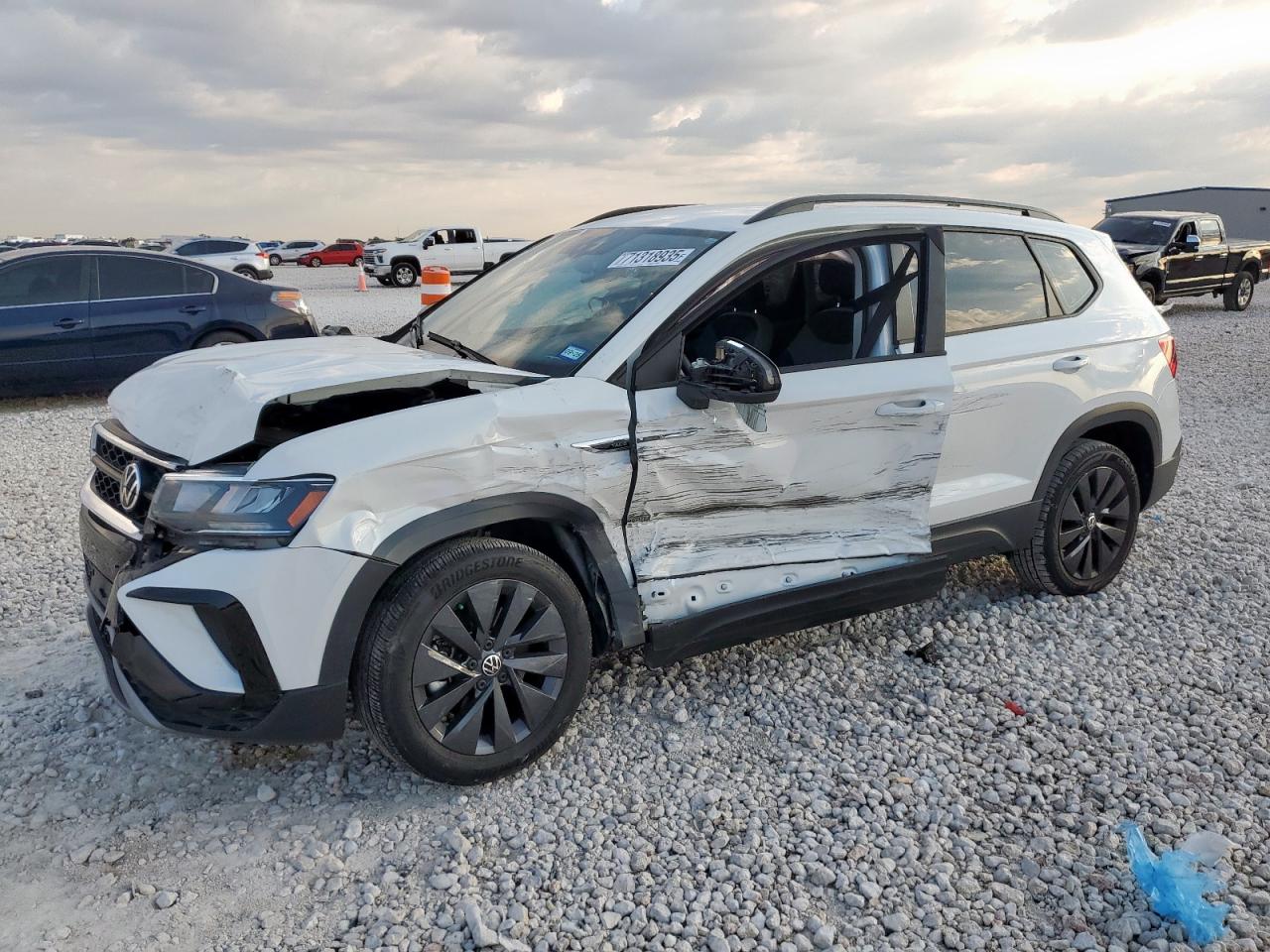 2022 Volkswagen Taos