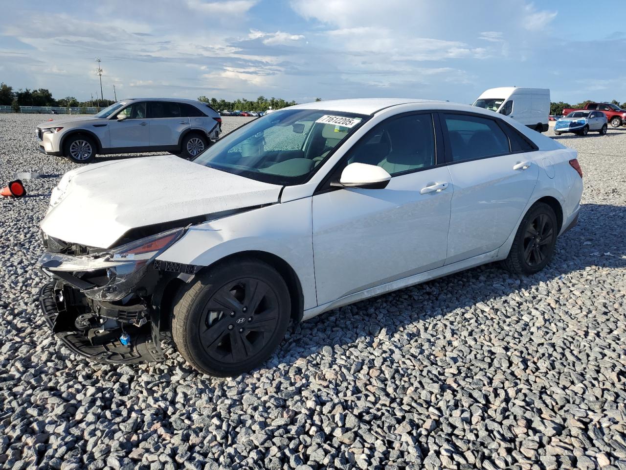 2021 Hyundai Elantra se SEL