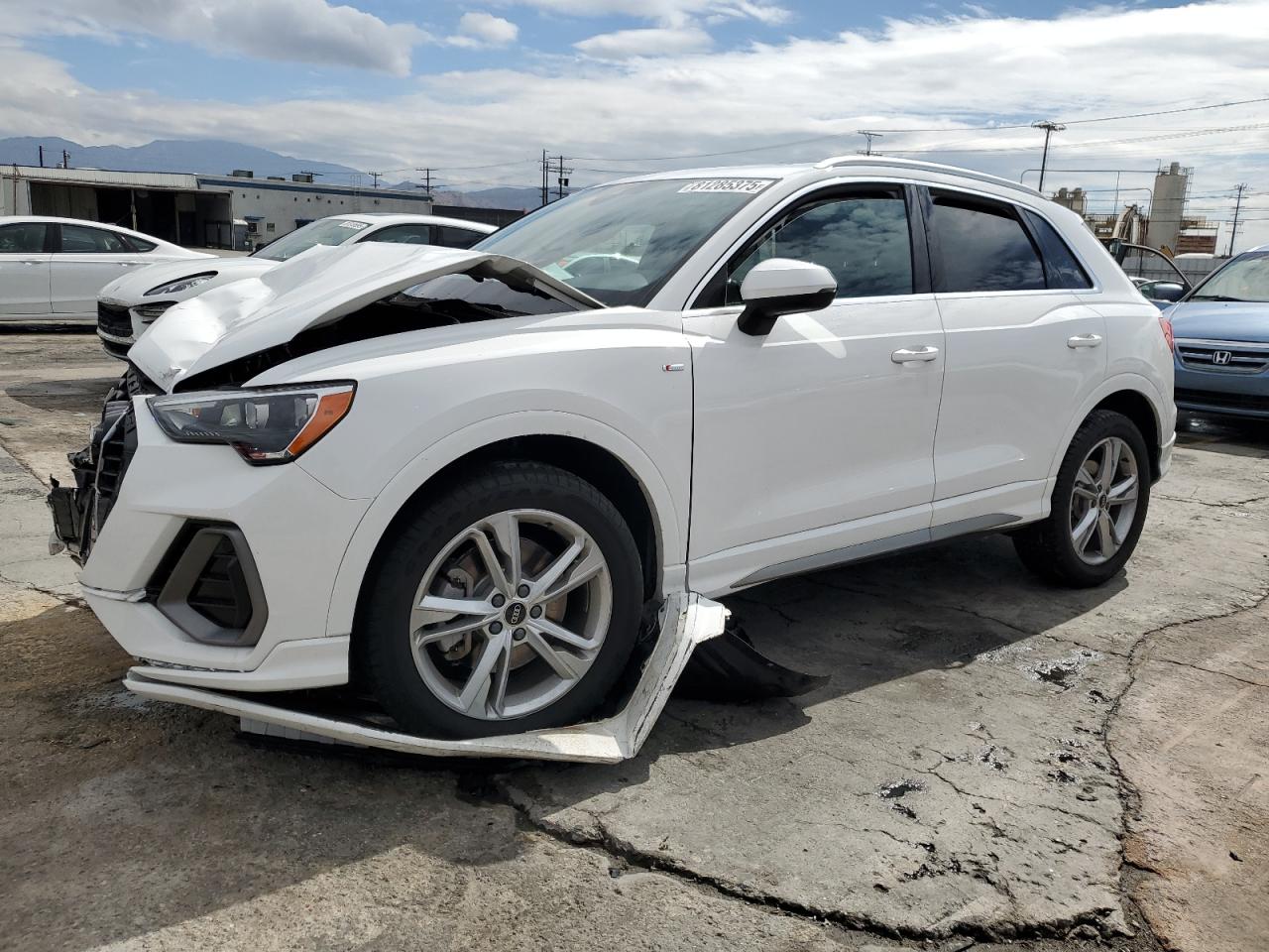 2022 Audi Q3