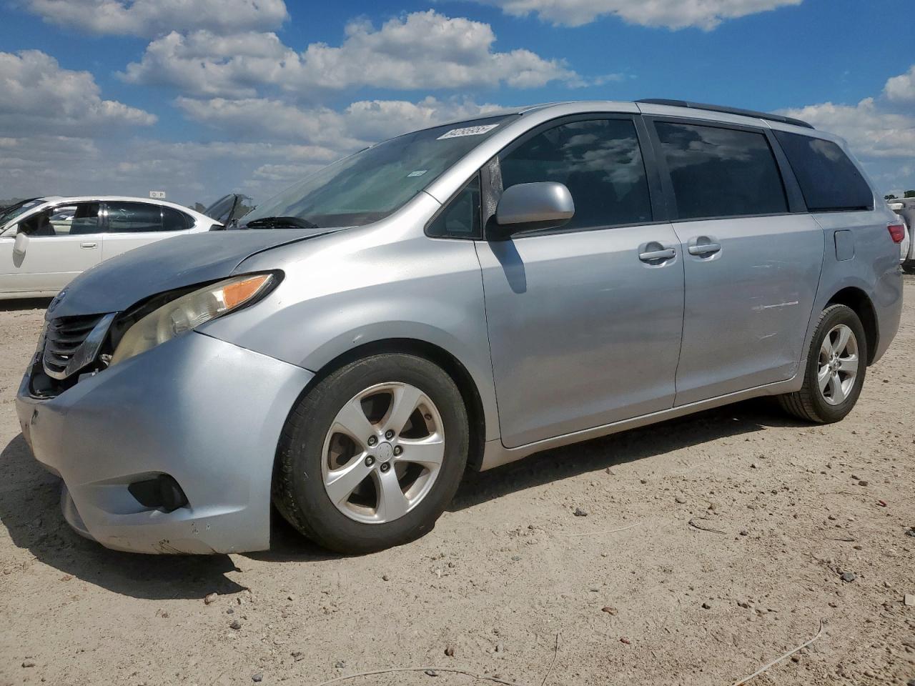 2015 Toyota Sienna le LE