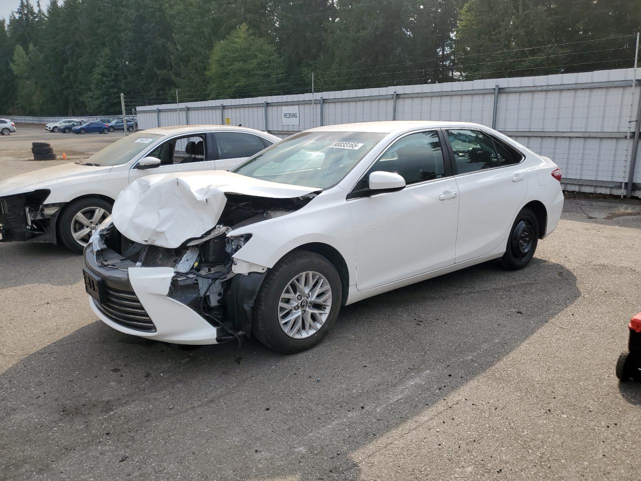 2017 Toyota Camry le LE