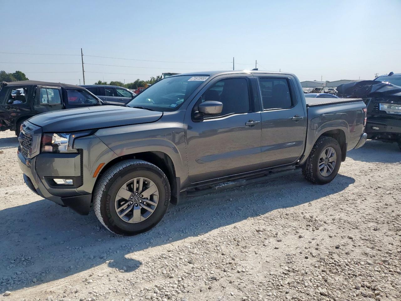 2025 Nissan Frontier s S