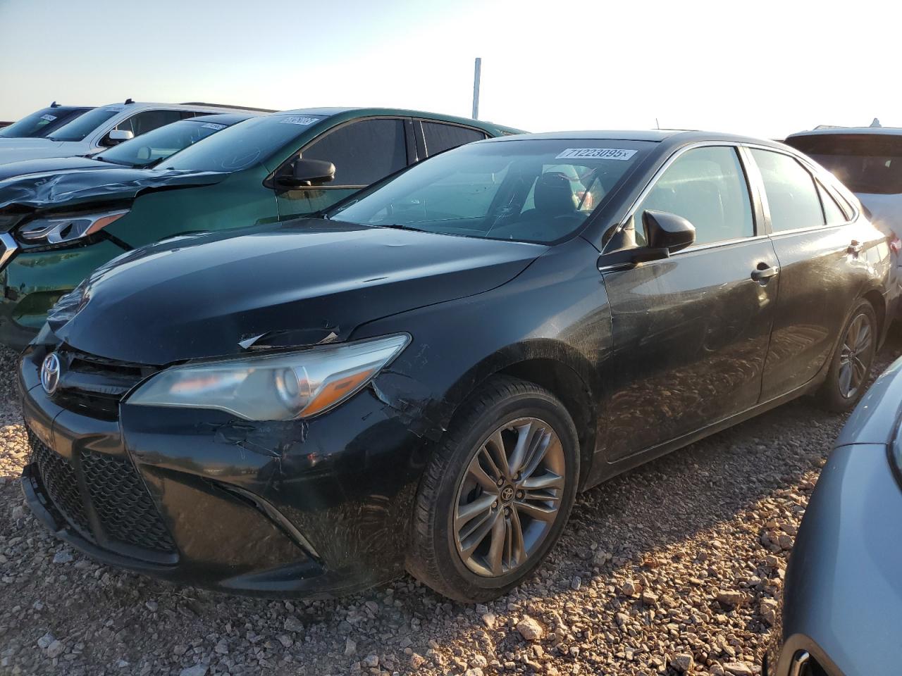 2017 Toyota Camry le LE