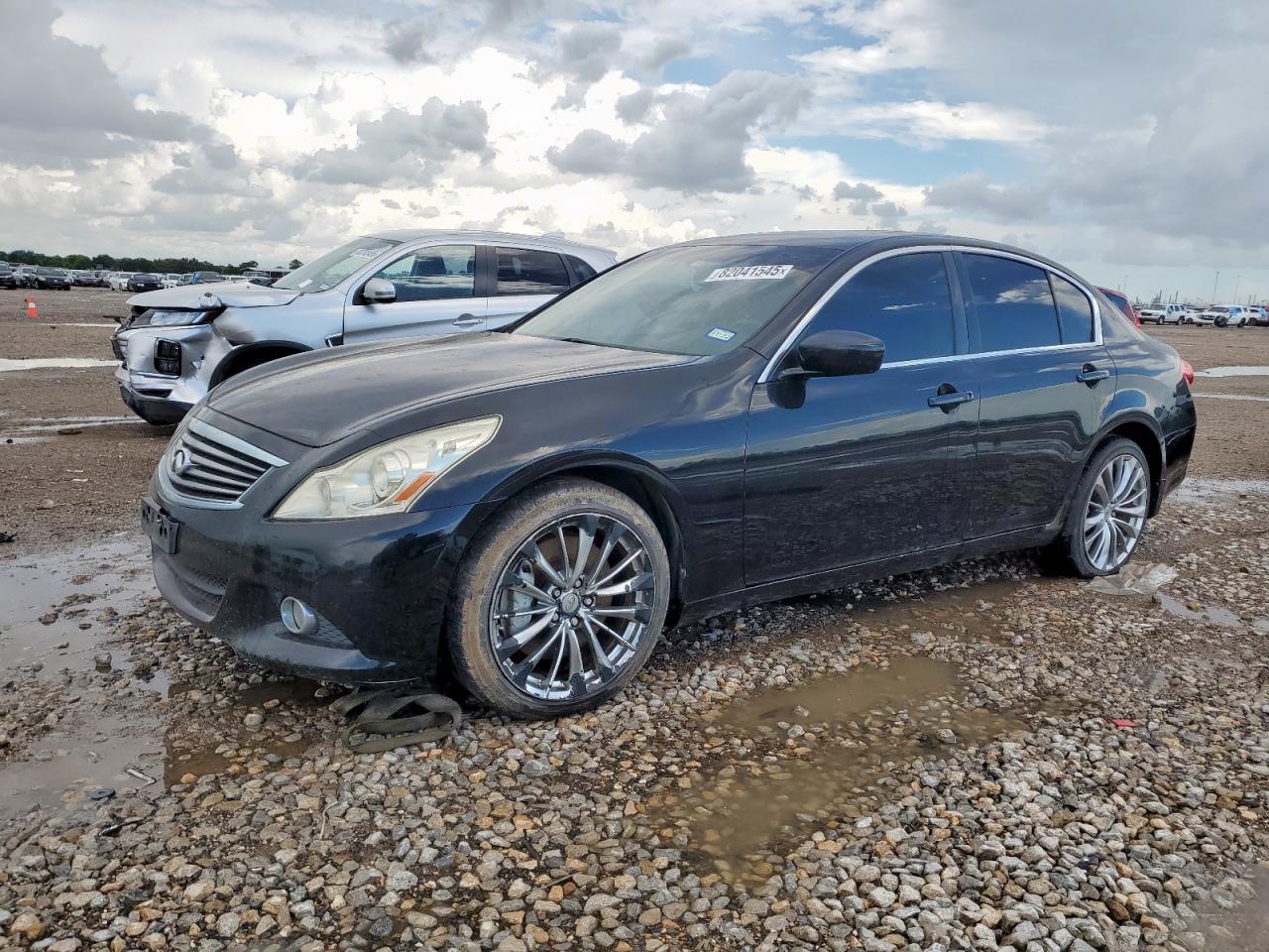 2013 Infiniti G37