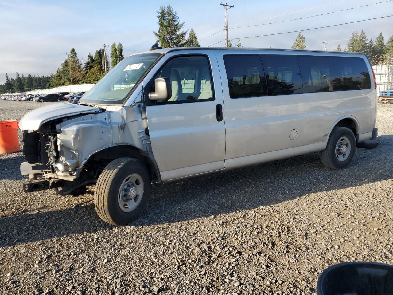 2017 Chevrolet Express 3500 Express G3500 Lt