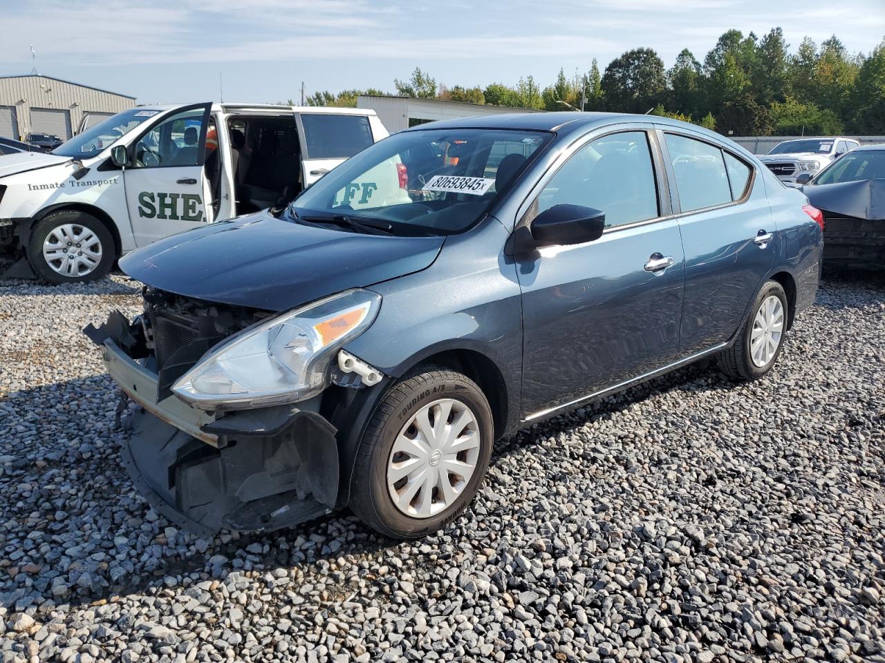 2016 Nissan Versa s S