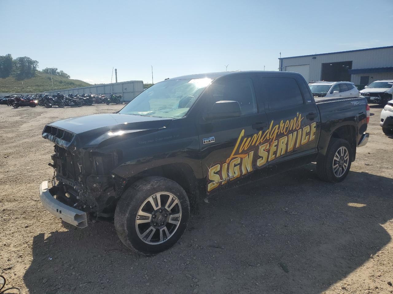 2017 Toyota Tundra cre CREWMAX SR5