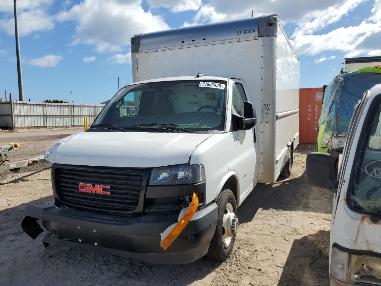2023 Gmc Savana Cut - Expeditor Truck