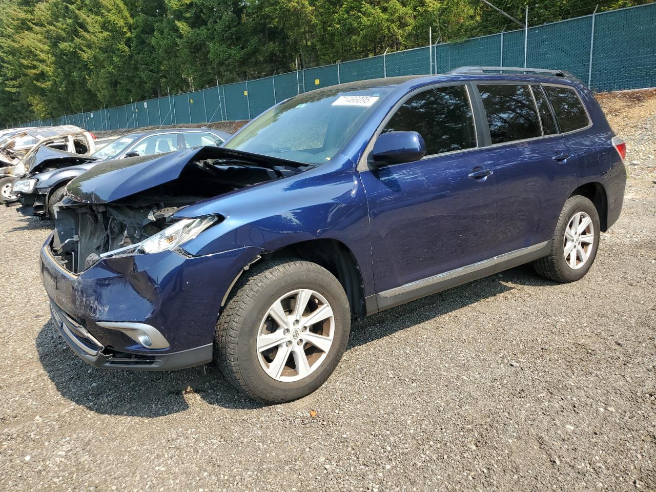 2013 Toyota Highlander base BASE