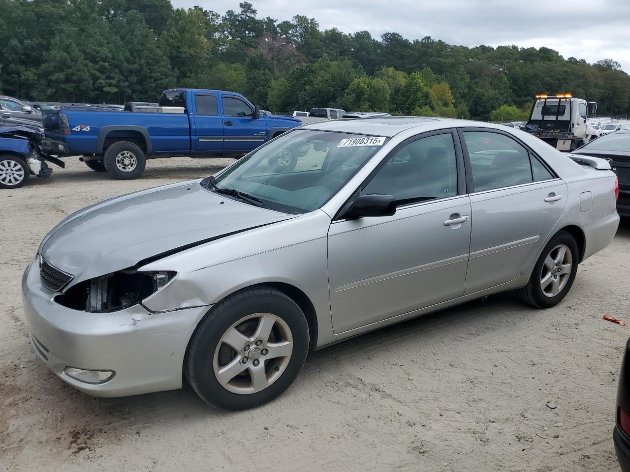 2004 Toyota Camry se SE