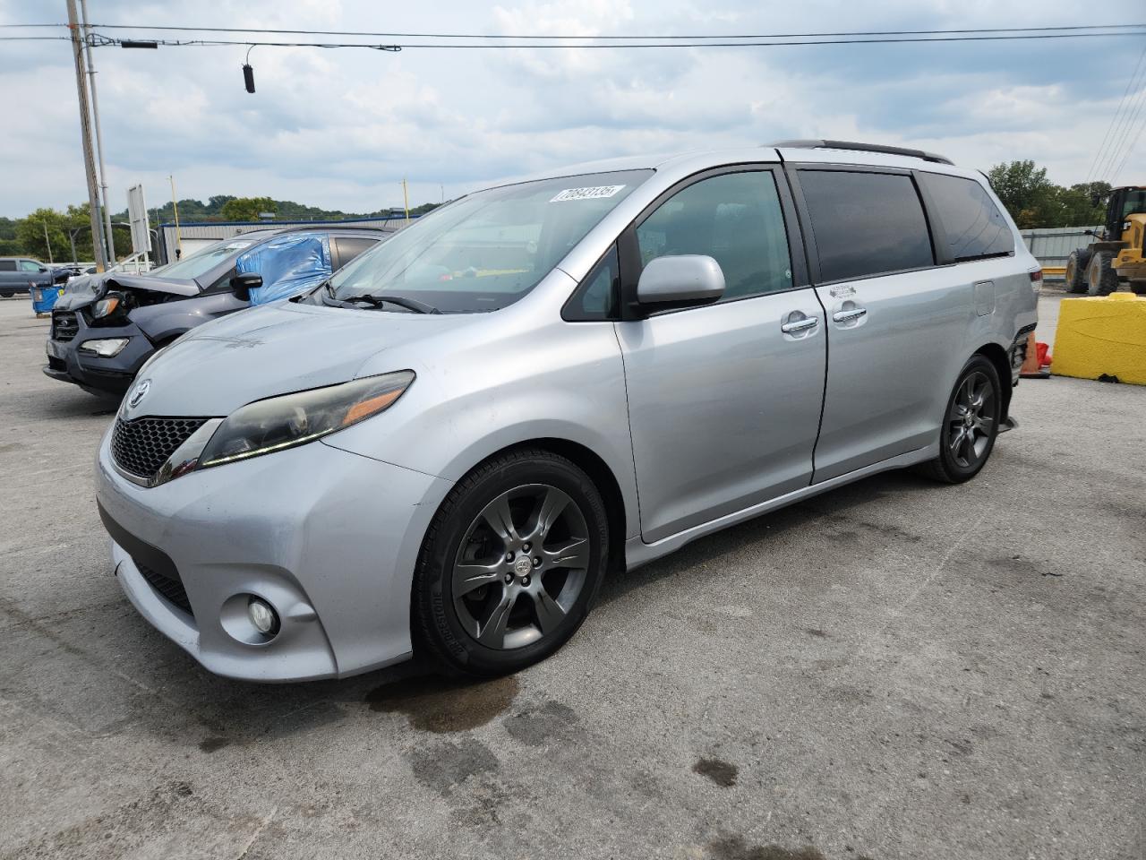2015 Toyota Sienna spo SPORT
